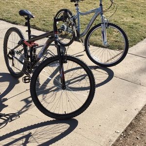 Meet your Posher, Becky