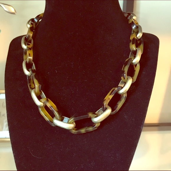 Chloe + Isabel Jewelry - Tortoise and gold collar necklace