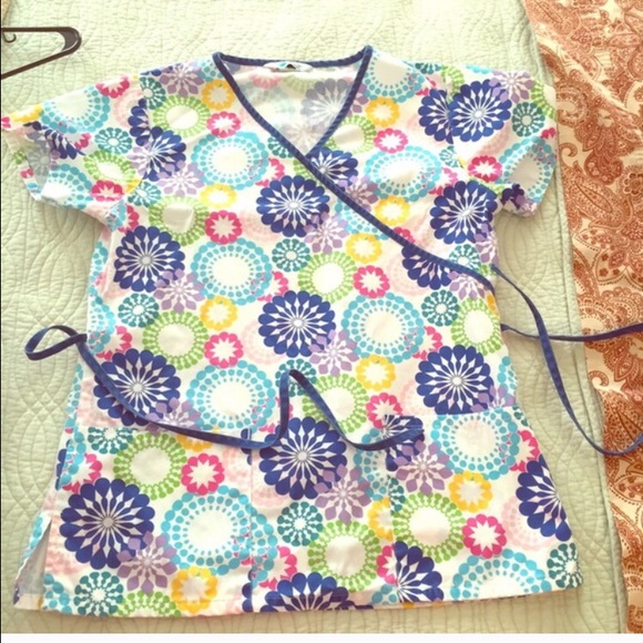 Bundle - Picture 2 of 3