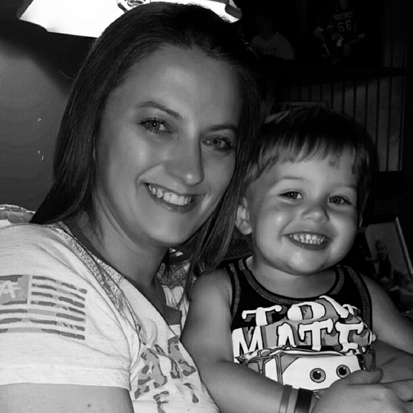 Meet your Posher, Barbie - Picture 1 of 1