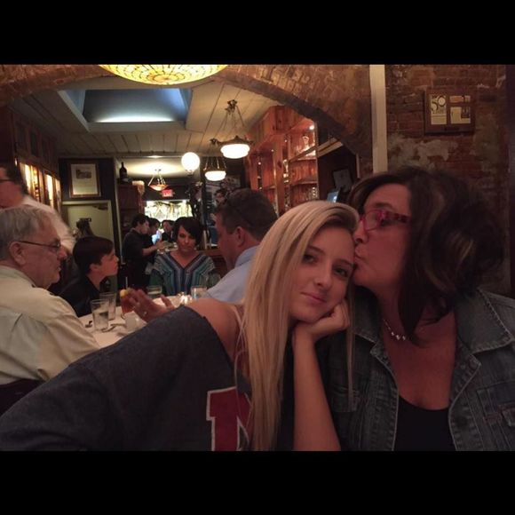 Meet your Posher, Ashlan - Picture 1 of 1