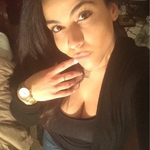 Meet your Posher, Roselyn