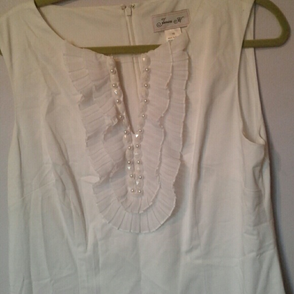 Dress - Picture 3 of 4