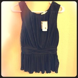 Black knit top with elastic waist