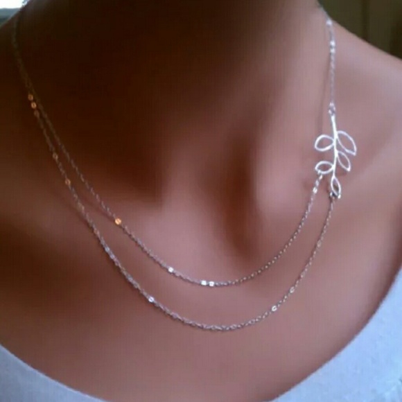 Leaf Double Chain Necklace **NEW**