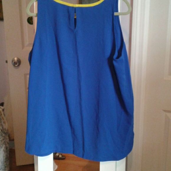 Top - Picture 4 of 4