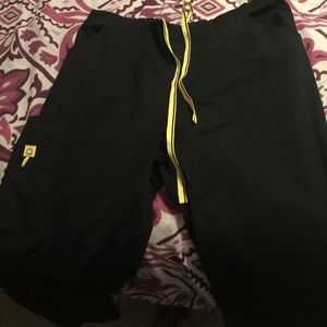 Wonder wink scrub pants