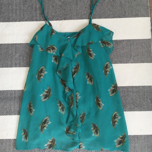 Feather top