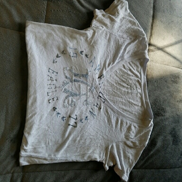 American eagle beaded graphic tee sz medium