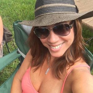 Meet your Posher, Odalys