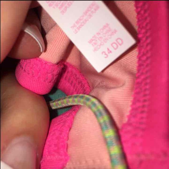 Victoria's Secret Bikini - Picture 3 of 4