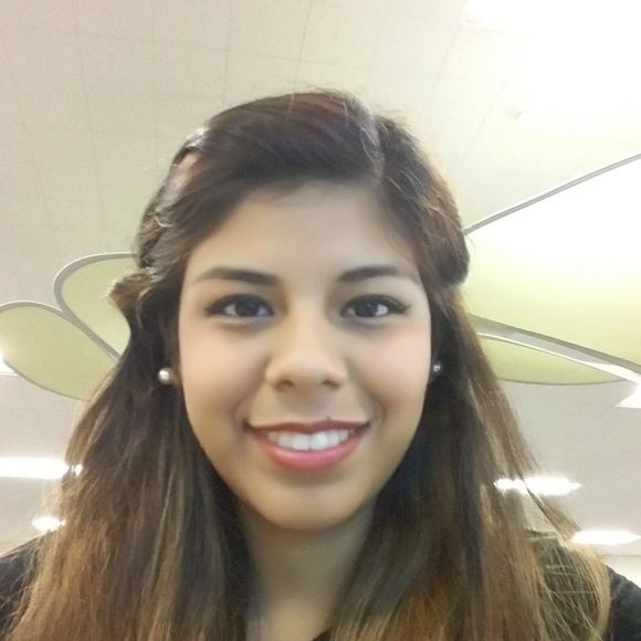 Meet your Posher, Rosaa