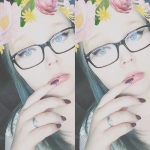 Meet your Posher, Abby