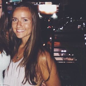 Meet your Posher, Abby