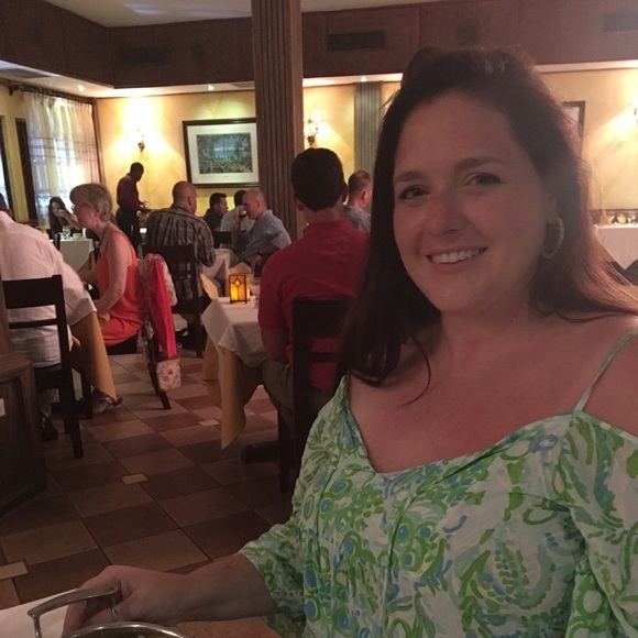 Meet your Posher, Francine - Picture 1 of 1