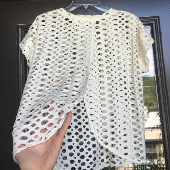 Open back, cutout Blouse - Picture 3 of 3