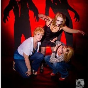 Meet your Posher, Robin