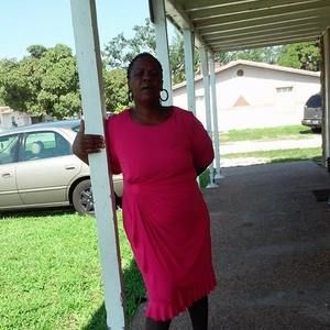 Meet your Posher, Sandra