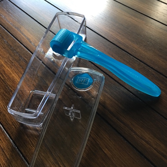 Rodan + Fields AMP MD system - Picture 2 of 4