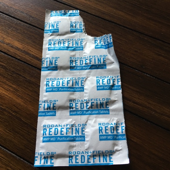 Rodan + Fields AMP MD system - Picture 3 of 4