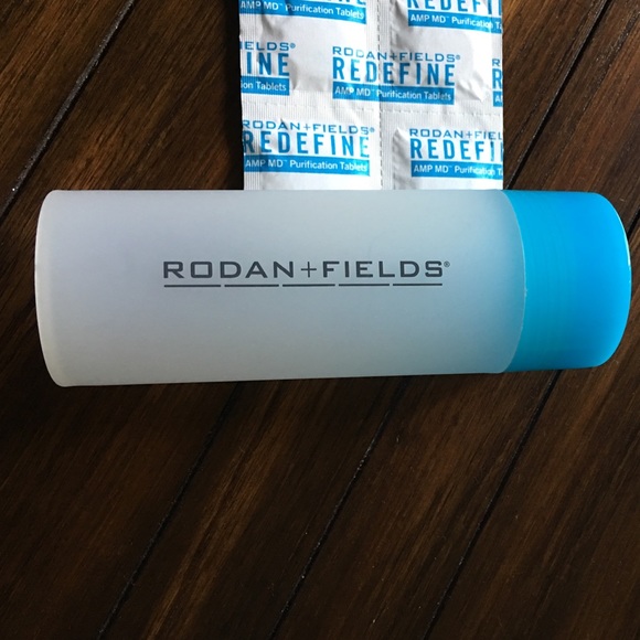 Rodan + Fields AMP MD system - Picture 4 of 4