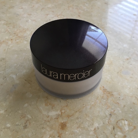 Laura Mercier Translucent Powder