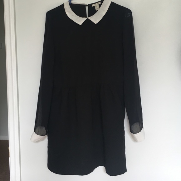 Dress - Picture 1 of 4