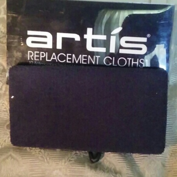 Artis Other - 1 New Unused Artis Cleaning Pad