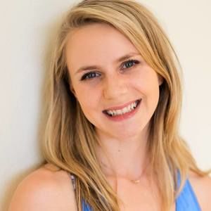 Meet your Posher, Caitlin