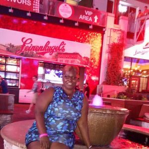 Meet your Posher, Lasonya