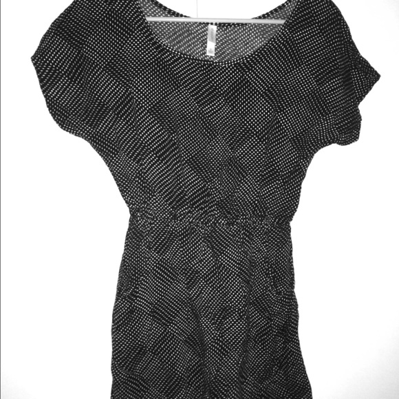 Dress - Picture 1 of 3