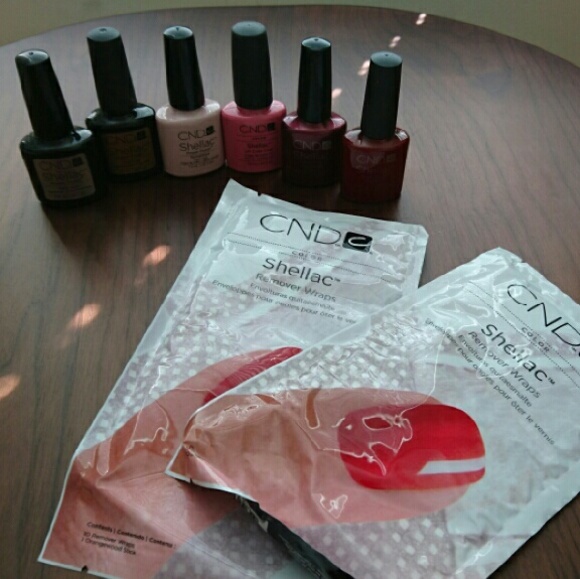 CND Shellac polishes plus base and topcoat