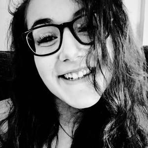 Meet your Posher, Abby