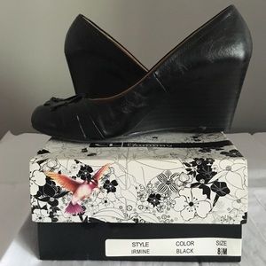 CL by Chinese Laundry Black Wedge Heels