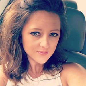 Meet your Posher, Connie