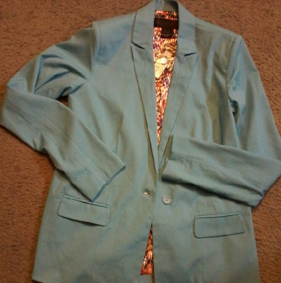 Kim Kardashian Blazer Turquoise - Picture 4 of 4