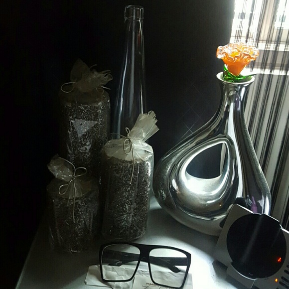 Meet your Posher, Lorri - Picture 1 of 1