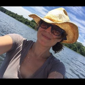 Meet your Posher, Stefanie