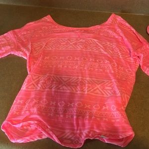 Super cute hollister top!