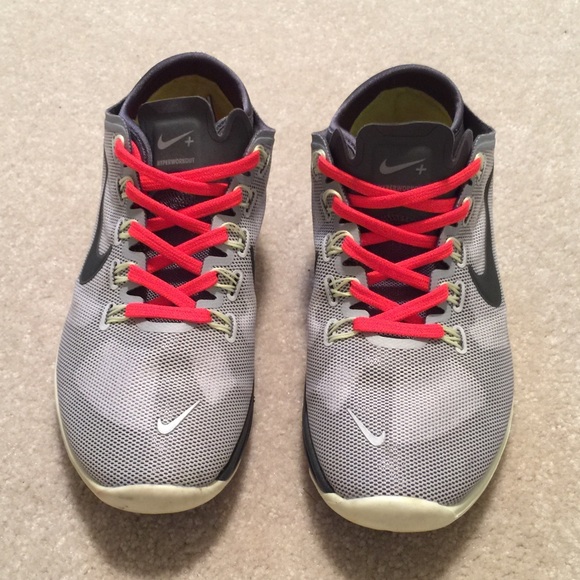Nike Shoes - Womens Nike Lunarlon