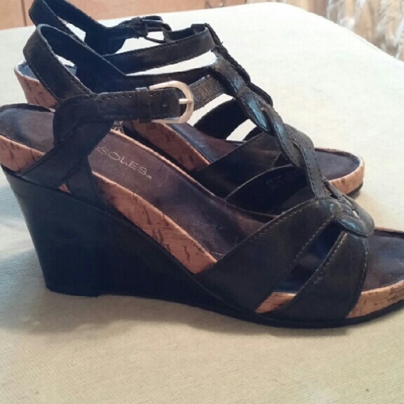 Aerosoles Black and Cork Wedges