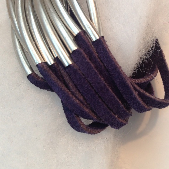 💕 Statement Bracelet - Picture 2 of 4