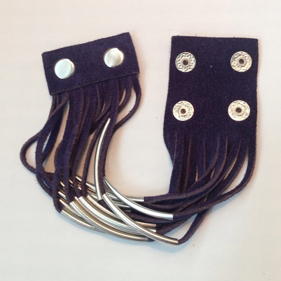 💕 Statement Bracelet - Picture 3 of 4