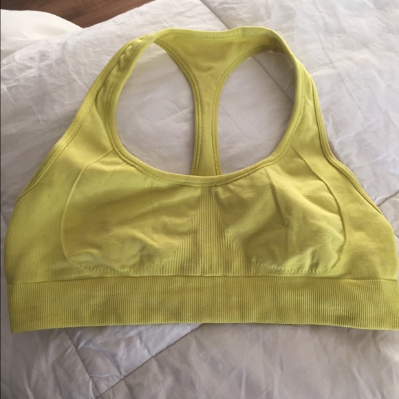 Lululemon sports bra