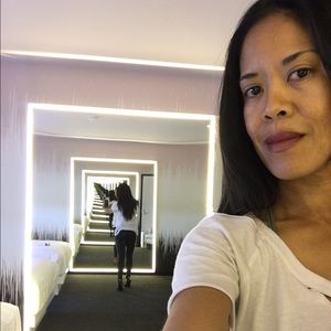 Meet your Posher, Noeva