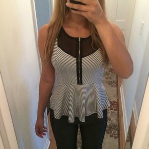 En Route | Peplum | Sleeveless | Front-Zip | Shirt