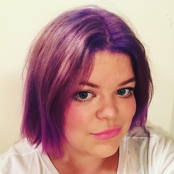 Meet your Posher, Amanda - Picture 1 of 1