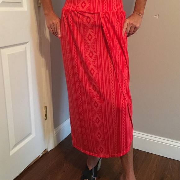 Coral Maxi Skirt 🍉