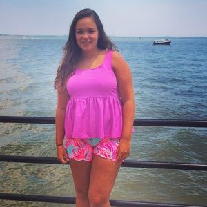 Meet your Posher, Madalyn