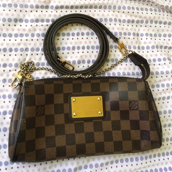 ❤️SOLD❤️Eva Louis Vuitton clutch/crossbody
